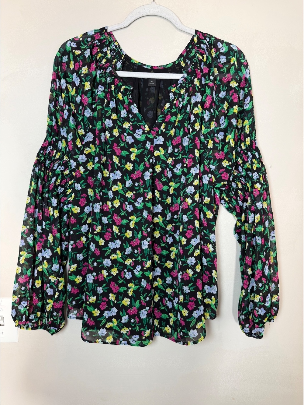 Ann Taylor XL Floral Print Sheer Long Sleeve Blouse with Smocked Sleeves